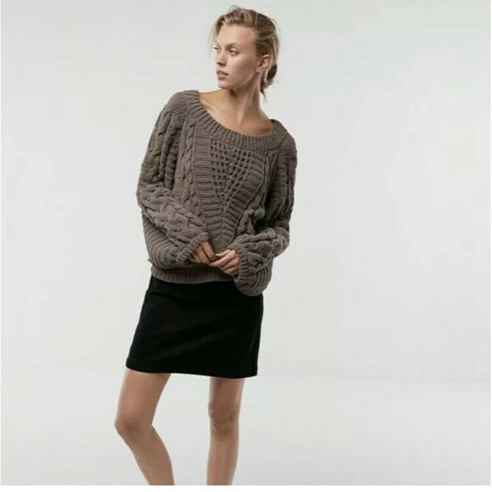 Express Cable Knit Chenille Balloon Sleeve Sweater